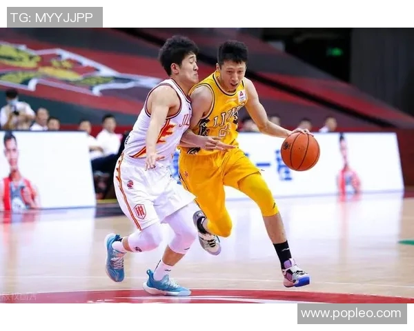 2018年CBA季后赛广东队与广厦队的精彩对决回顾与分析 2018年CBA季后赛广东队与广厦队的精彩对决回顾与分析