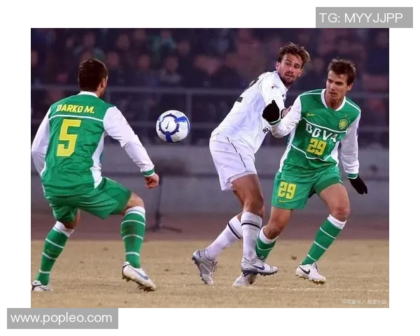 国安与墨尔本胜利精彩对决集锦回顾展现足球魅力与激情瞬间 国安与墨尔本胜利精彩对决集锦回顾展现足球魅力与激情瞬间