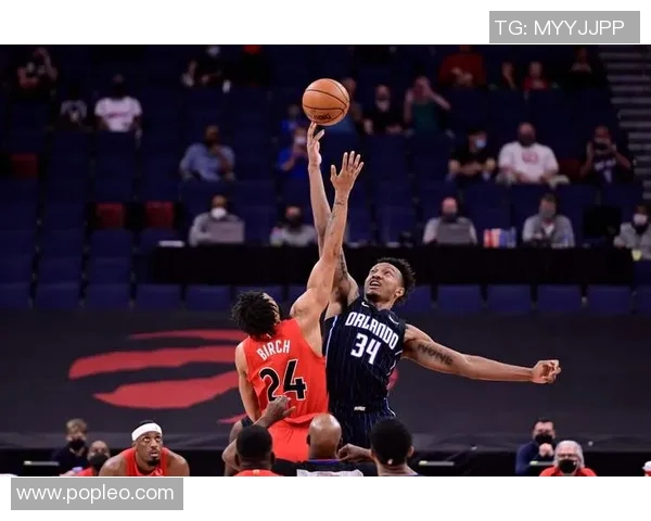 2015年NBA季后赛火箭与小牛激战回顾及精彩瞬间分析