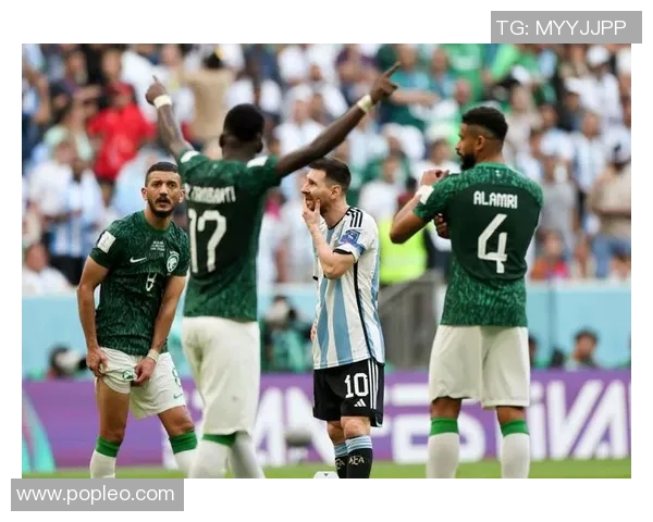 2004年阿根廷与塞尔维亚足球对决回顾及精彩瞬间分析 2004年阿根廷与塞尔维亚足球对决回顾及精彩瞬间分析