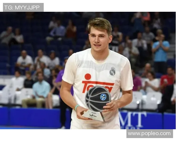 卢卡东契奇:篮球天才如何引领NBA新时代的崛起与变革 卢卡东契奇:篮球天才如何引领NBA新时代的崛起与变革