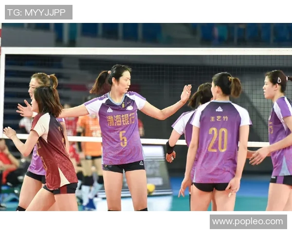 泰国女排与荷兰女排激战正酣谁将赢得这场精彩对决