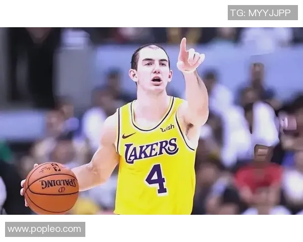 亚历克斯卡鲁索的篮球之路与职业生涯的辉煌成就探讨