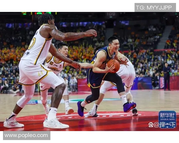 山东男篮与广东队精彩对决视频回顾分析全场亮点与精彩瞬间尽在其中 山东男篮与广东队精彩对决视频回顾分析全场亮点与精彩瞬间尽在其中