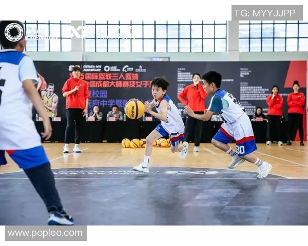 成都篮球队进攻战术全解析深度剖析球队的得分策略与执行力 成都篮球队进攻战术全解析深度剖析球队的得分策略与执行力