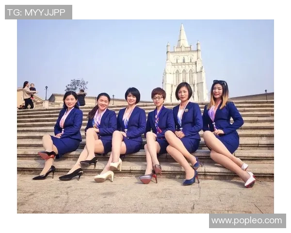 朱旭航的成长之路：从青涩少年到职场精英的蜕变故事