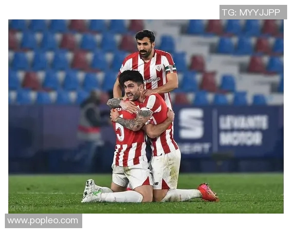 维斯特曼与巴竞技对决精彩比分揭晓赛季战绩分析